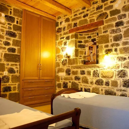 Aparthotel Diktynna Traditional Villas